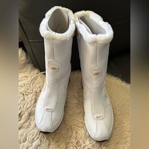 Rare New Nike Air Wafflo Boot Size 7